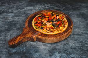 Spicy Chicken Signature pizza