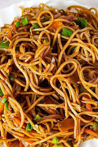 Veg Spicy Chow Mien