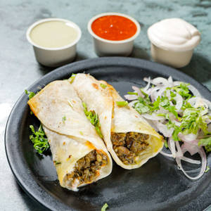 Chicken Shawarma with Pepsi (250 Ml)