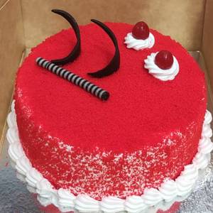 Red Velvet Heart Shape Cake 500 Gram