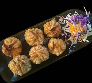 Chicken momos [fried]