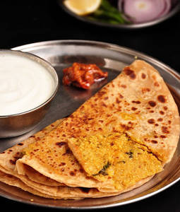1 Gobi Paratha