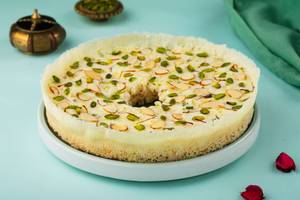 Ghewar Malai Sweet Box (600g)