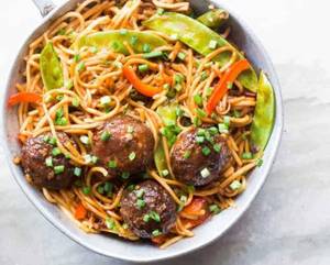 Veg Manchurian Noodles