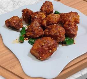  Old Tengra's Chilly Garlic Chicken
