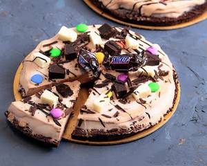Snickers Ice Cream Pizza (gelato)
