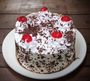 Black Forest Cake (Eggless)