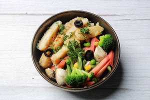 Grilled Fish With Sauted Veggies (olive Oil)