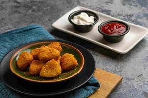 Chicken nuggets [4 pcs]