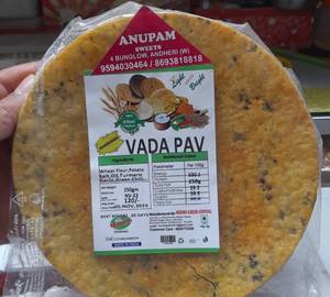 Sp. Vada-pav Khakhra (250 Gms)