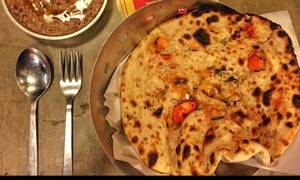 Tandoori Chicken Paratha
