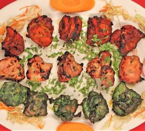 Chicken Tiranga Kebab (15 Pcs) 