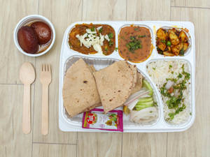 Veg deluxe thali with hot box                                                                                                          
