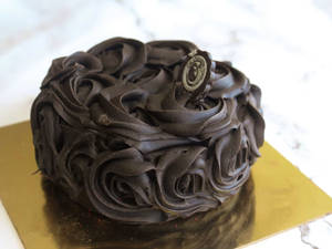 Eggless Excess Cake
