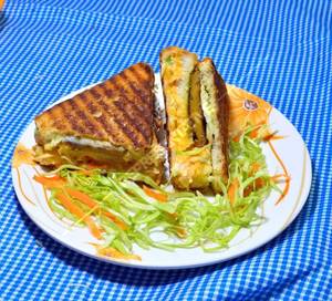 Mayonnaise Veg Cheese Grill Sandwich