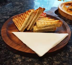 Cheese Chutney Sandwich