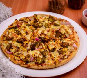Paneer pizza                                                                                                                               