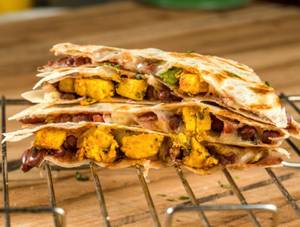 BBQ Paneer And Veggie Quesadilla