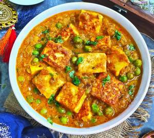 Mattar Paneer