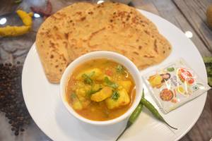 Plain Paratha (2 Pcs) With Aloo Curry