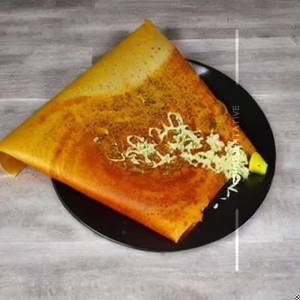 Cheese Paneer Onion Sada Dosa