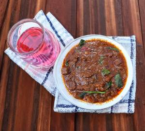 Beef Varutharacha Curry