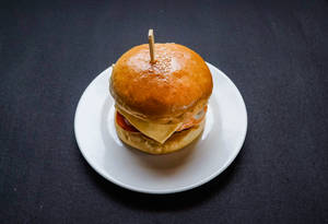 Veg Burger With Cheese