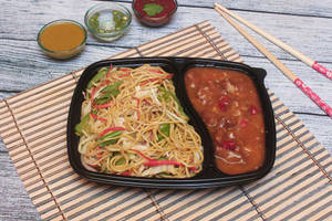 Pork Hot Garlic With Veg Hakka Noodles