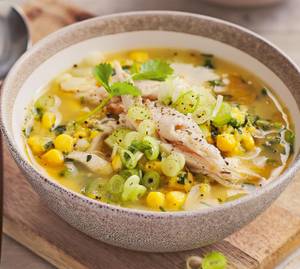 Chicken sweet corn soup [full]
