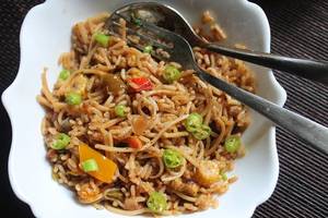 Veg Noodles Rice
