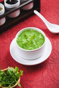 Chicken Coriander Soup