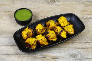 Special Chicken Golden Tikka