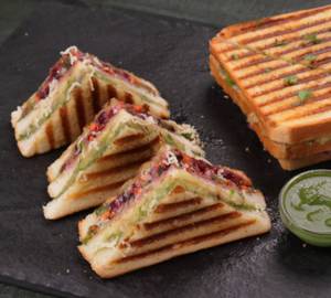 Veg Cheese Grilled Sandwich