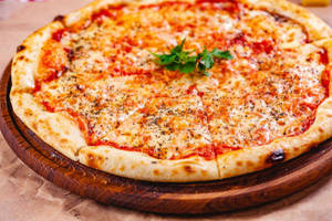 Queen Margherita Pizza