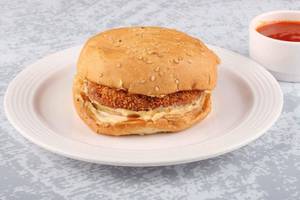 Cheesy And Crispy Chicken Burger