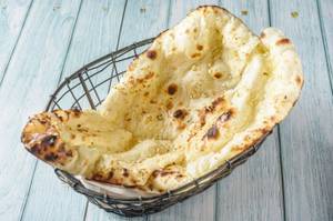 Garlic Naan (1 Pc)