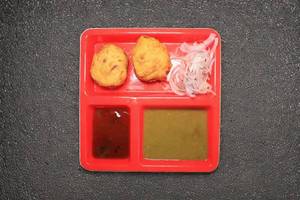 Aloo pakoda [2 pieces]                                      