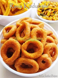 Crispy murukku bajji