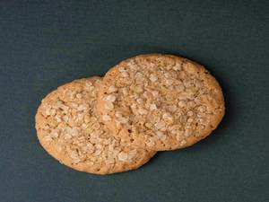 Jumbo Oatmeal Cookie [1 Piece]