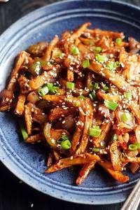 Honey Chilli Potatoes