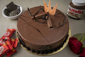 Eggless Chocolate Kitkat Cake[500gms]