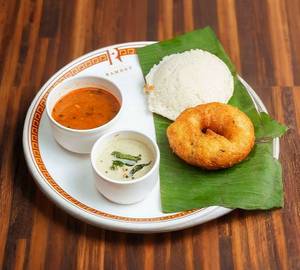 Idli with vada [single]