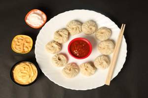 Steamed Veg Cheese Momos [10 Pieces]