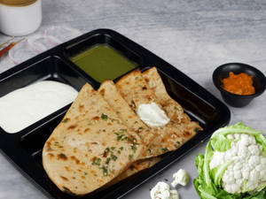 Gobhi Tandoori Paratha