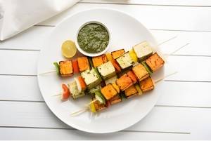 Achari Paneer Tikka