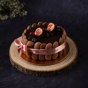 Berry Chocolate Cake (500 Gms)