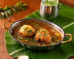 Rasam Vada (2 Pcs)
