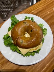 Bagel With Omelette