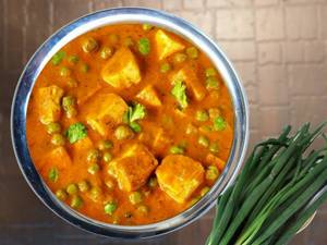 Matar (Green Peas) Paneer