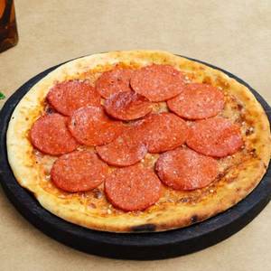 Classic Pepperoni Pizza